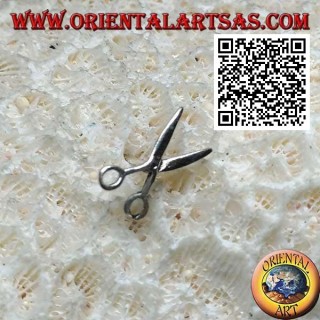 Mini pendiente de plata, tijeras abiertas
