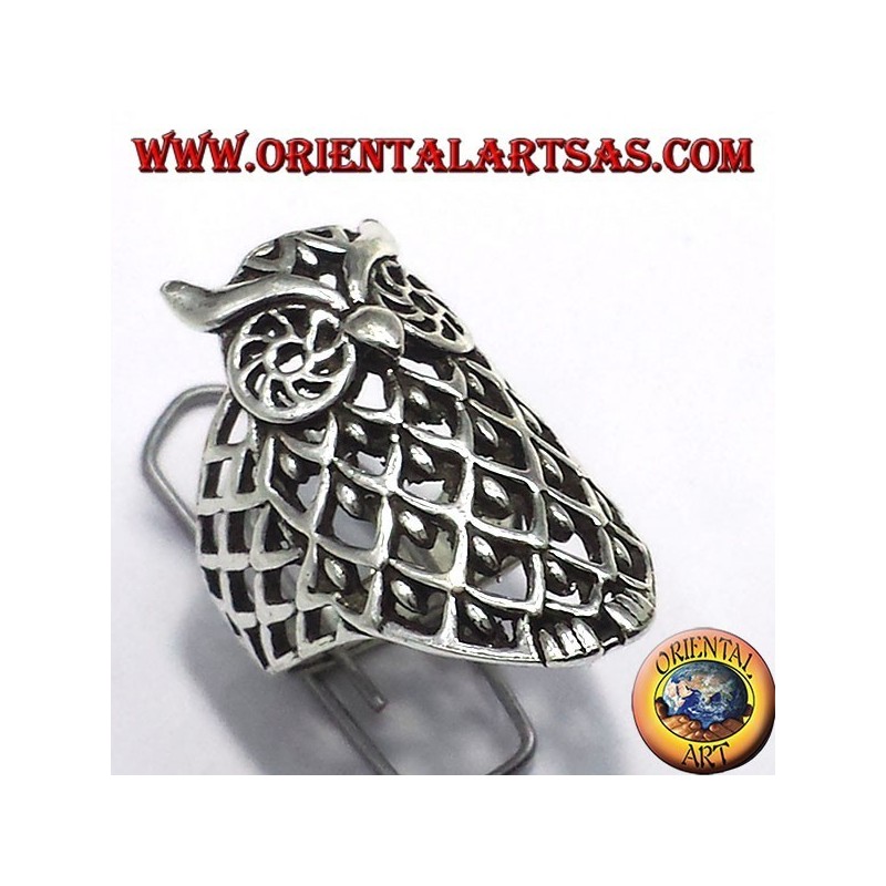 Bague en argent, hibou percé