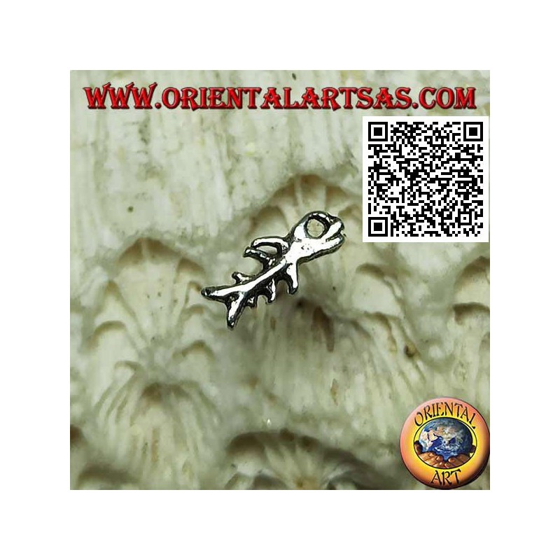 Mini pendiente de plata, hueso de tiburón