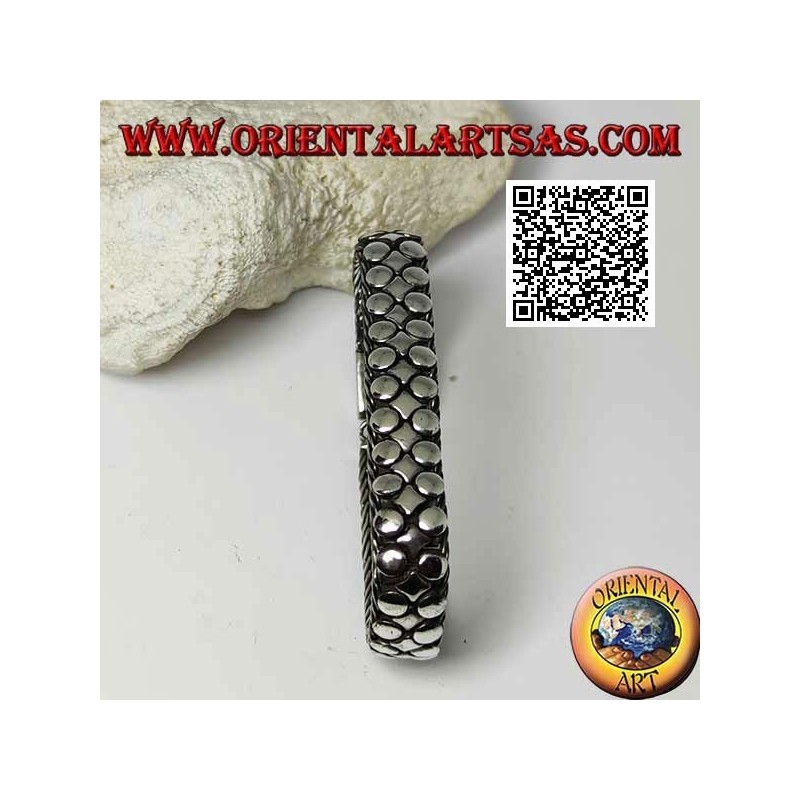 Bracelet argenté plat, large et lisse de disques et losanges 20cm x 12 * 5mm