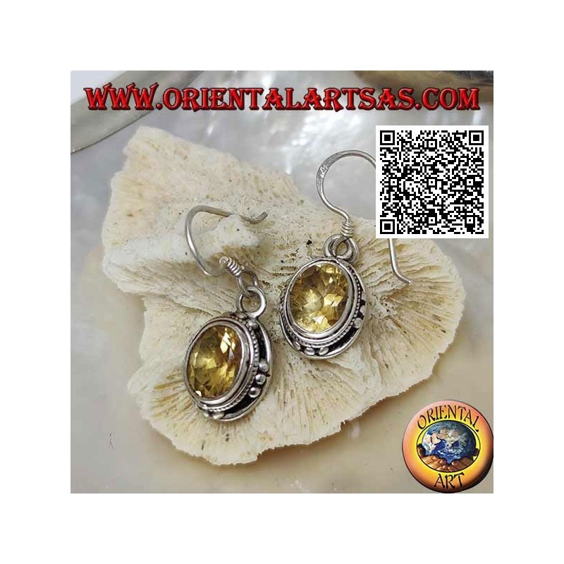Silberne Ohrringe mit natürlichem ovalem gelbem Topas und drei Kugeln an den vier Kardinalpunkten