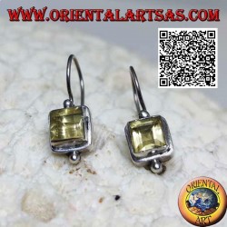 Pendientes de plata con topacio amarillo natural facetado cuadrado en engaste liso