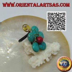 Bague ajustable en forme de fleur en pâte turquoise et centre corail avec spirale en laiton doré (macramé)