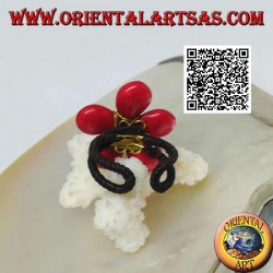 Bague fleur ajustable en pâte de corail et centre turquoise en laiton doré (macramé)