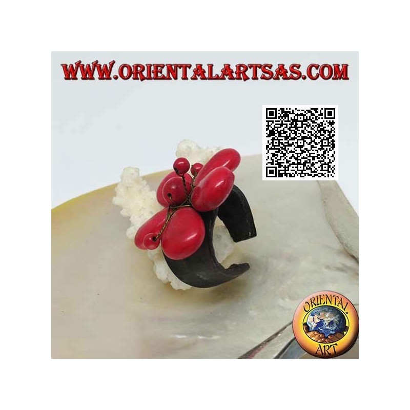 Adjustable ring in flower leather with coral paste pistils and golden brass threads