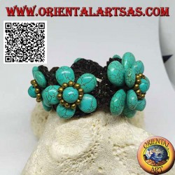 Bracelet souple avec cinq fleurs en pâte turquoise et boules en laiton doré