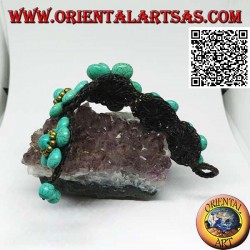 Bracelet souple avec cinq fleurs en pâte turquoise et boules en laiton doré
