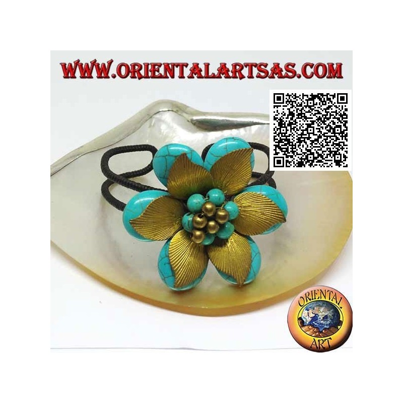 Bracciale rigido regolabile a fiore in pasta di turchese e foglie in ottone dorato rivestito (macramè)