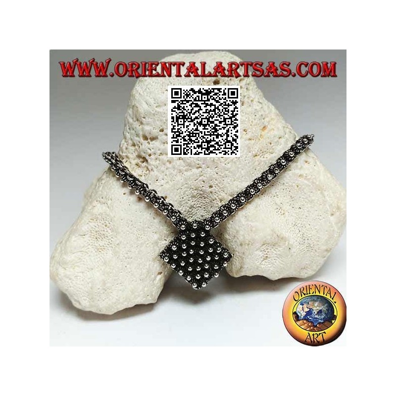Collar de cadena de plata 925 ‰ tachonado de pequeñas flores con rombo central de 45 cm