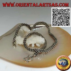 925 ‰ Silberkette mit quadratischem Querschnitt aus ineinander verschlungenen Ringen, 41 cm x 4 mm Halsband