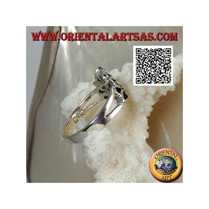 Anello in argento fior di loto con mezzo sole al centro (simbolo di purezza e rinascita)