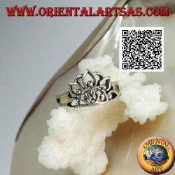 Bague en argent fleur de lotus avec demi-soleil au centre (symbole de pureté et de renaissance)
