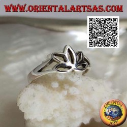 Glatter Silberring, die kleine und durchbrochene Lotusblume (Symbol der Reinheit)