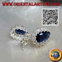 Pendientes lóbulos de plata con zafiro en forma de lágrima sintética rodeados de circonitas blancas