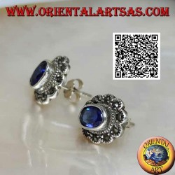 Boucles d'oreilles lobe en argent avec saphir synthétique ovale avec cadre nuage en marcassite