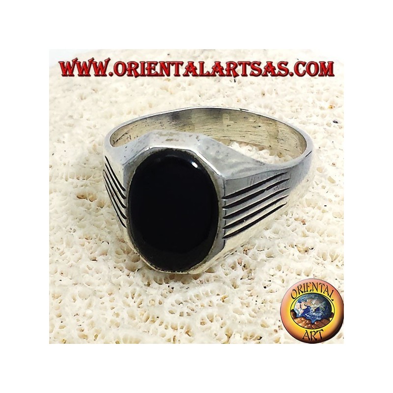 Ring mit silbernen Linien, Onyx Oval