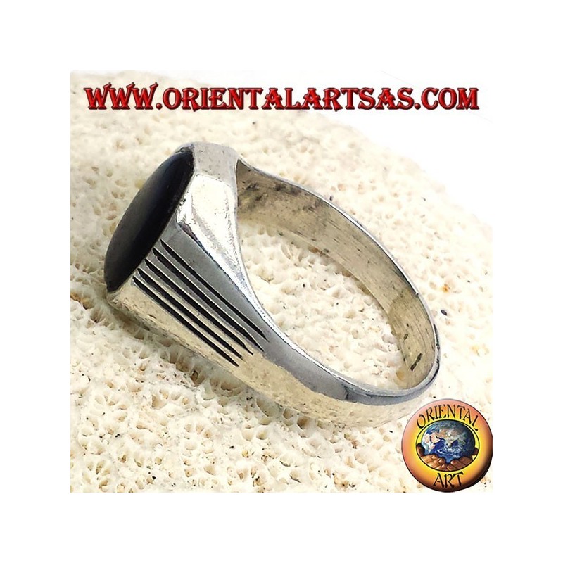 Ring mit silbernen Linien, Onyx Oval