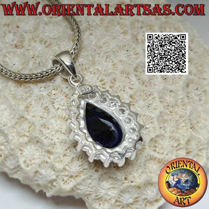 Pendentif en argent avec saphir en forme de larme synthétique entouré de zircons blancs