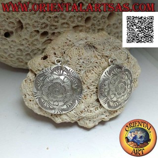 Boucles d'oreilles bouclier pendentif en argent avec gravures florales et coeurs façon Karen