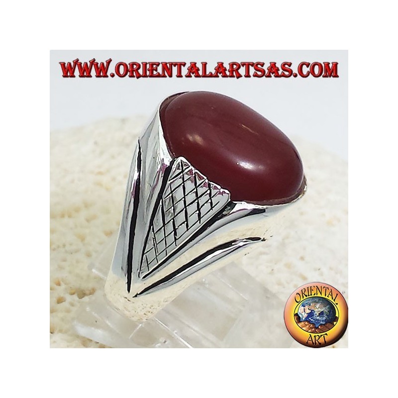 Bague en argent avec cornaline cabochon ovale