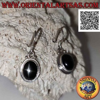 Boucles d'oreilles en argent avec cabochon ovale Black Star (étoile diopside) et bord proéminent lisse