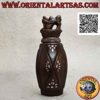 Shorea indonesische Holz Schmuckschatulle handgeschnitzt und Perlmutt Inlay mit Skulptur der Mutterschaft