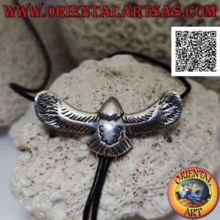 Colgante de plata con bolus de corbata de indios nativos americanos en forma de águila real en vuelo (vista superior)