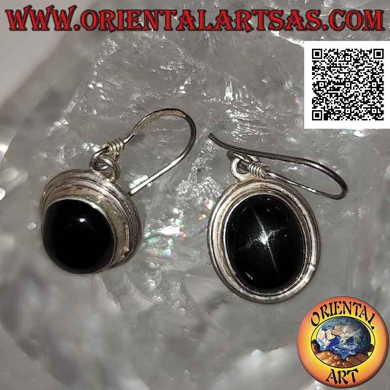 Pendientes de plata con cabujón ovalado Black Star (estrella diópsido) y doble borde sobresaliente liso