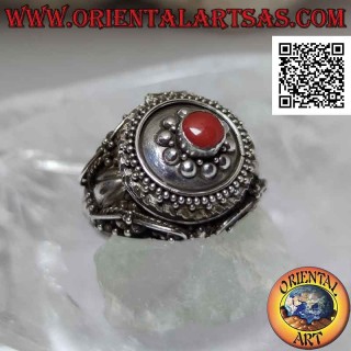 Anillo veneno de plata con coral redondo