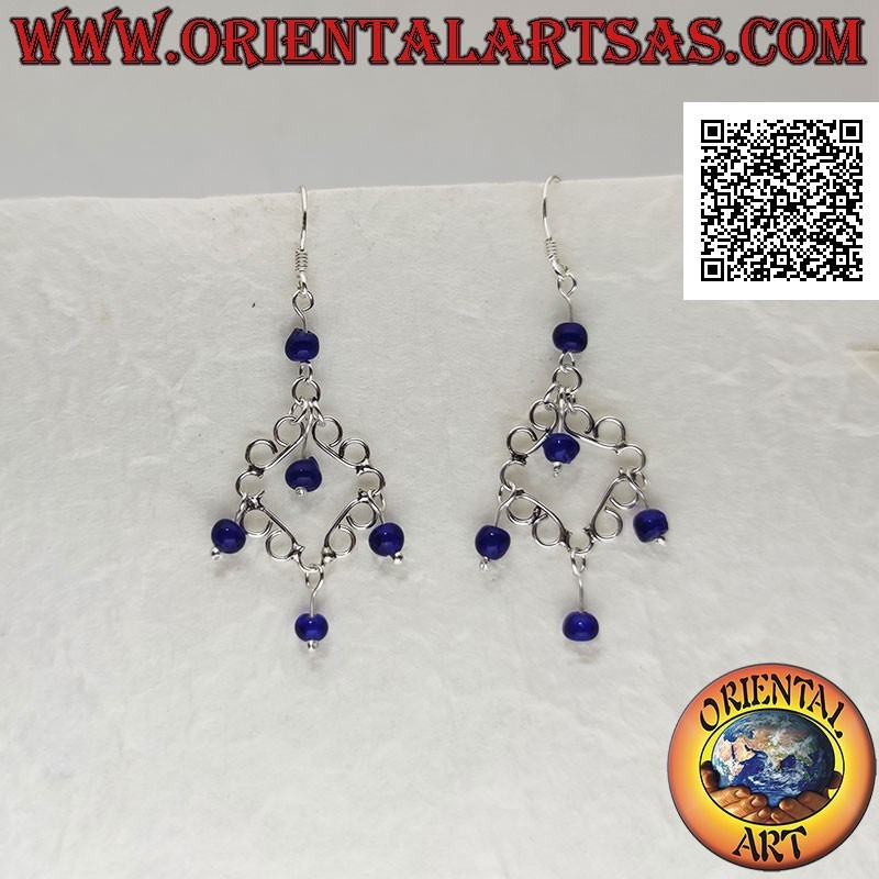Silberohrringe, Raute aus geschwungenen Linien in glattem Silber mit Anhängern aus Lapislazuli-Perlen