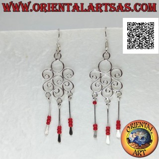 Boucles d'oreilles rondes triple S en argent avec perles de corail et pendentifs en argent