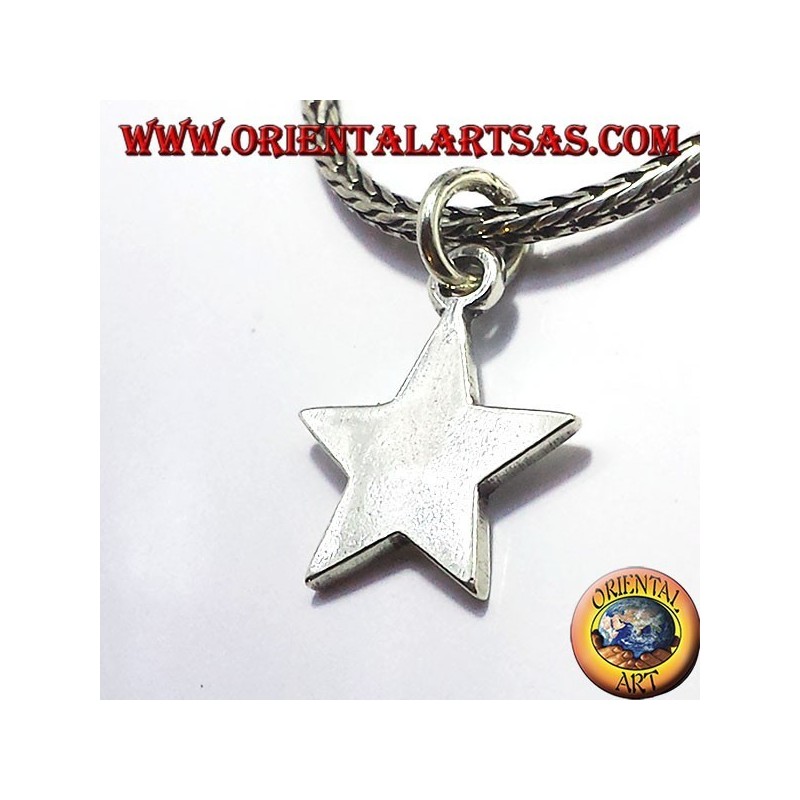 Pendentif étoile simple en argent