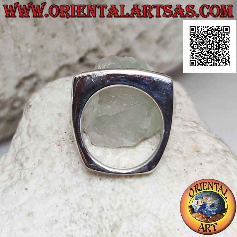 Smooth silver ring with narrow and long horizontal rectangular onyx on squared frame