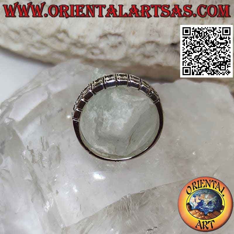 Bague en argent avec deux rangées de carrés avec de la marcassite au centre