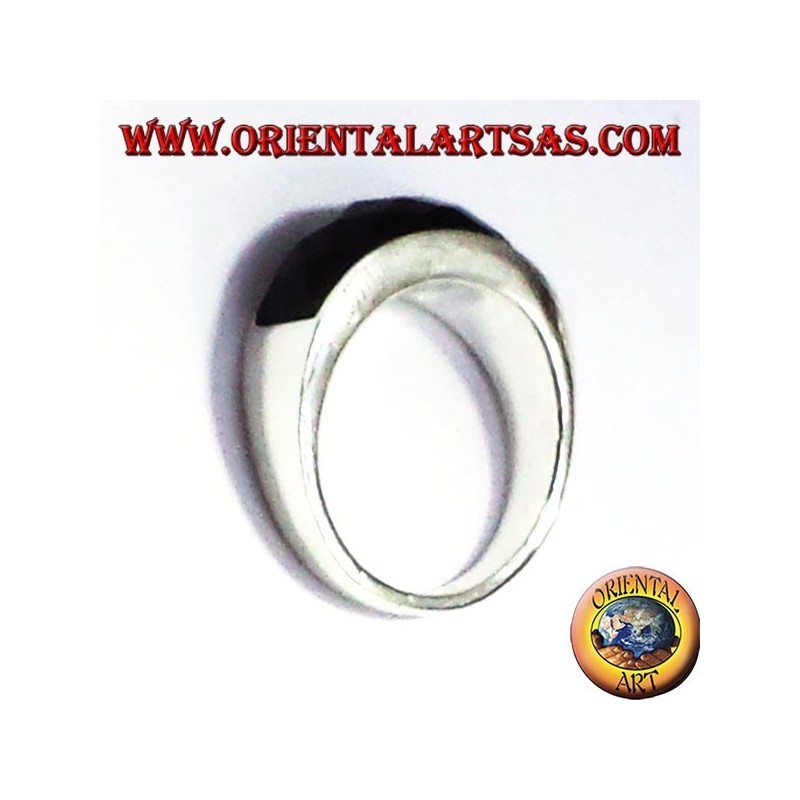 anillo de plata con ónix facetado curva