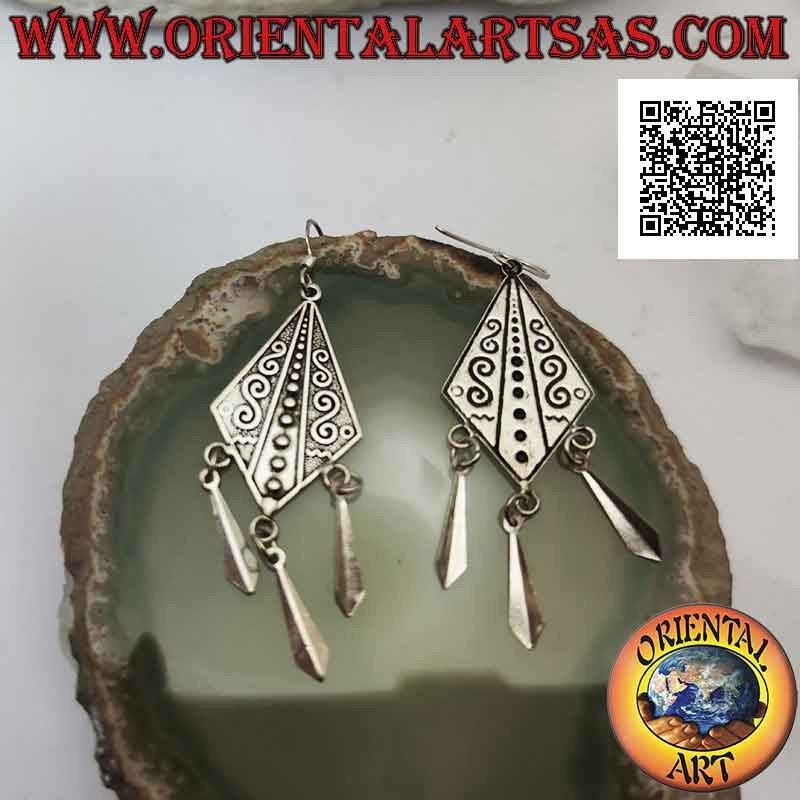Boucles d'oreilles crochet en argent, losange avec bas-relief grec et trois pendentifs pointus