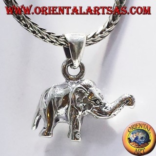Pendentif éléphant (en trois dimensions)