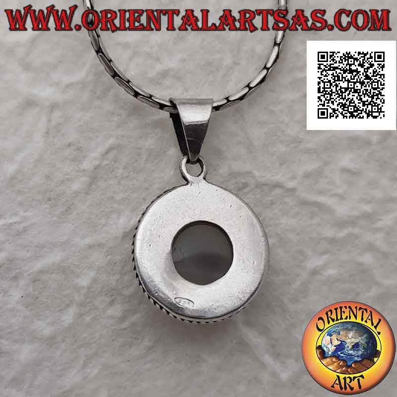 Ciondolo in argento con agata muschiata tonda cabochon contornata da doppio intreccio