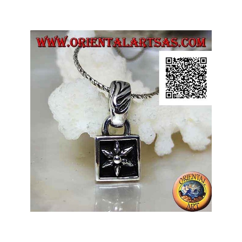 Pendentif en argent, étoile à six branches (symbole alchimique) en bas-relief