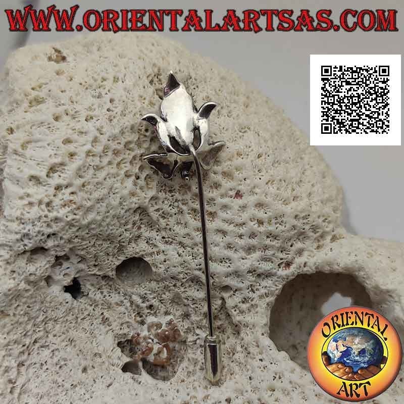Broche en argent 925 ‰ parsemée de marcassite en forme de lis calla avec perle centrale et nœud