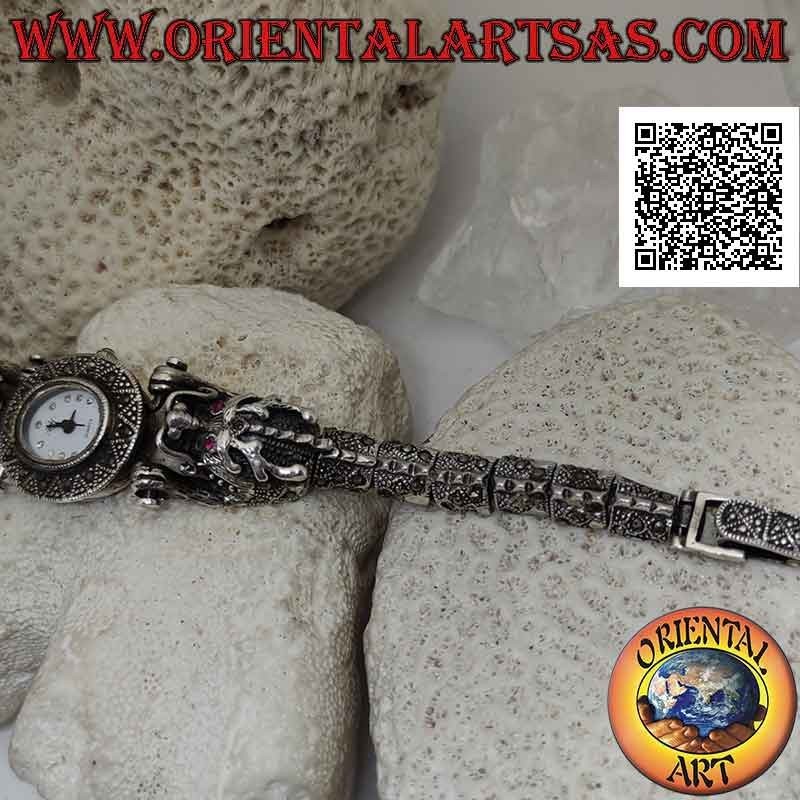 Orologio al quarzo in argento 925‰ cinturino di draghi con occhi di rubini e tempestato di marcasite