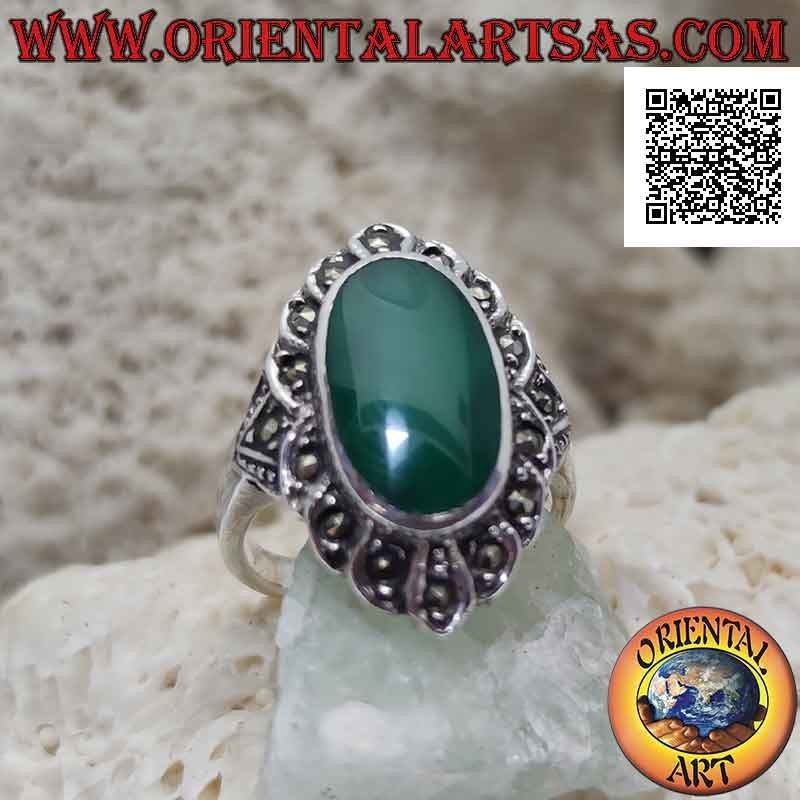 Silver ring with oval green agate surrounded by ovals with central marcasite