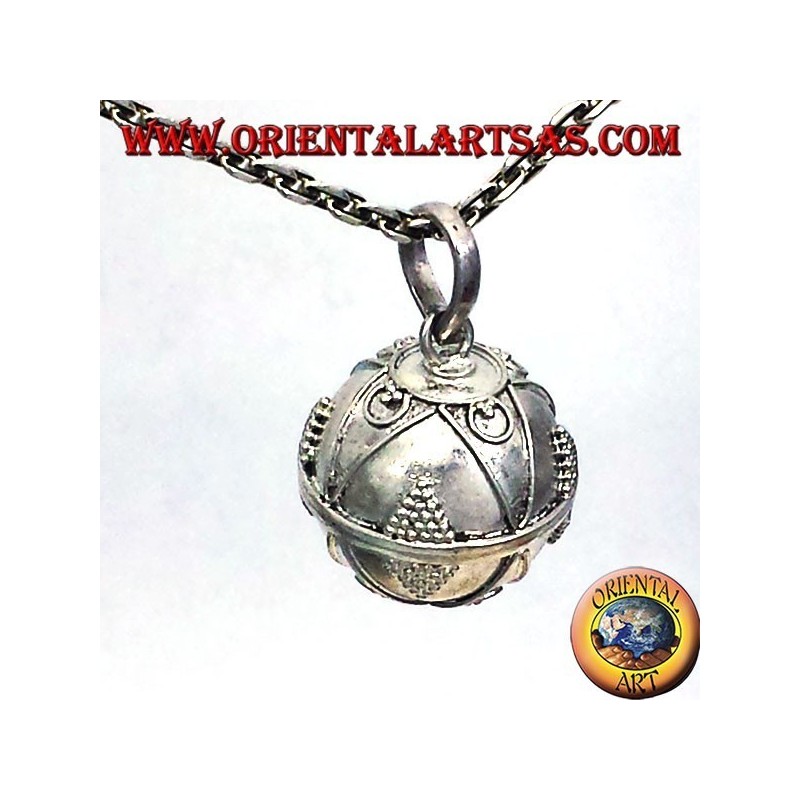 pendentif argent appelés anges (appel des anges) de diamètre 16mm.