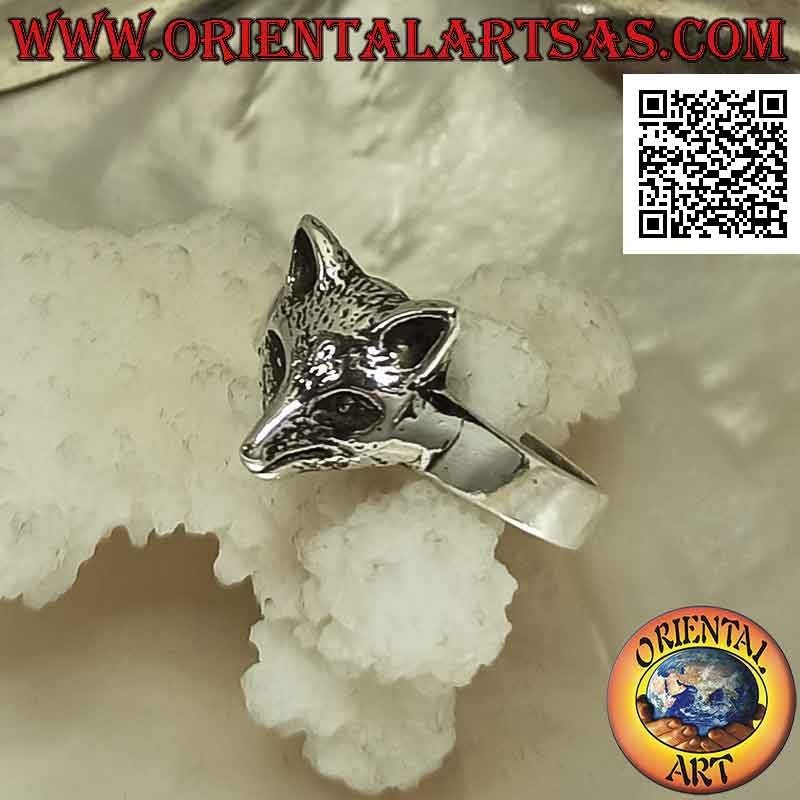 Silver ring with small fox head