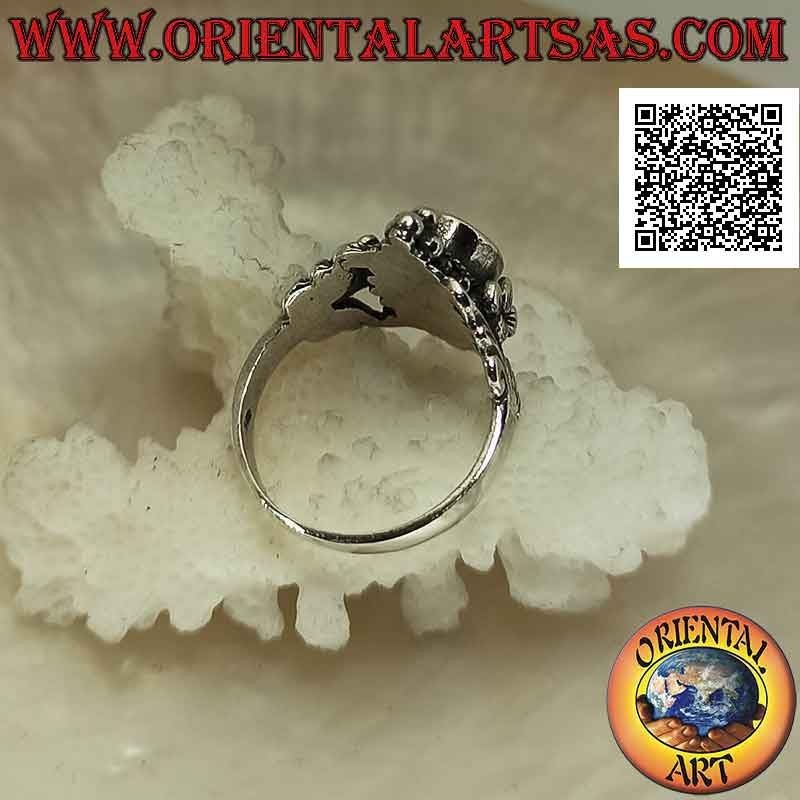 Silver ring with yin yang of onyx and mother of pearl on ethnic setting with floral decorations and balls