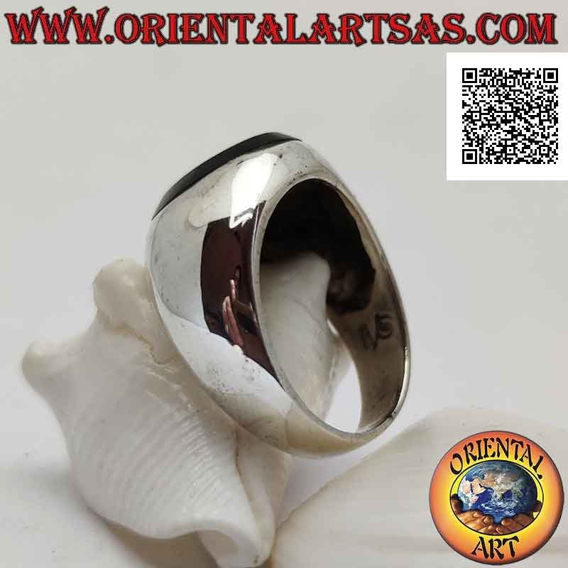 Glatter konvexer Silberring mit erhabenem flachem ovalem Onyx mit doppelt hervorstehender Kante