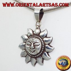 Silver Pendant Sun Nepalese (small)