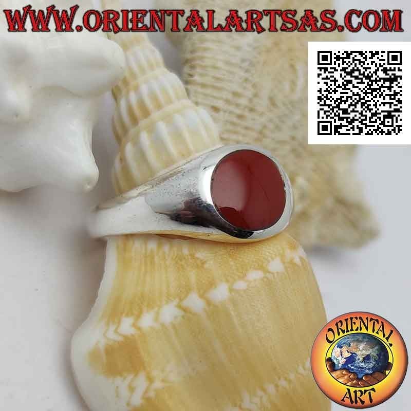 Slightly rounded smooth silver ring with round 8 Ø borbo wire carnelian