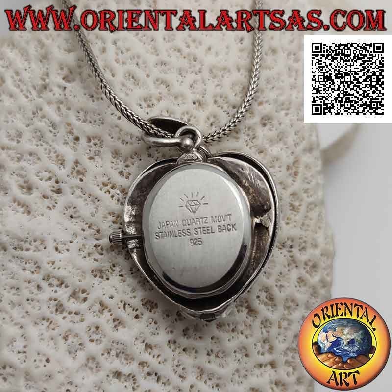 Pendentif montre quartz de poche en argent avec décorations perforées et marcassites en forme de cœur