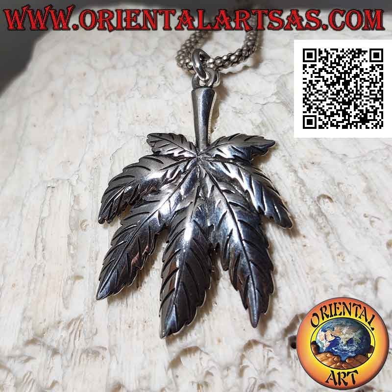 Cannabis marijuana leaf silver pendant (large)